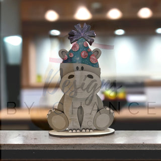 Take and Make - Hippo Shelf Sitter with 13 Interchangeable Hats