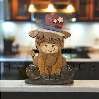 Take and Make - Highland Cow Shelf Sitter with 13 Interchangeable Hats